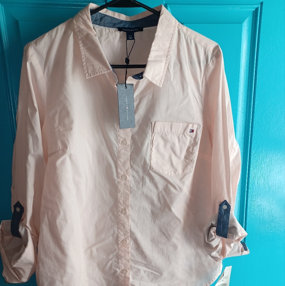 Womens Tommy Hilfiger pink Buttondown shirt size large NWT